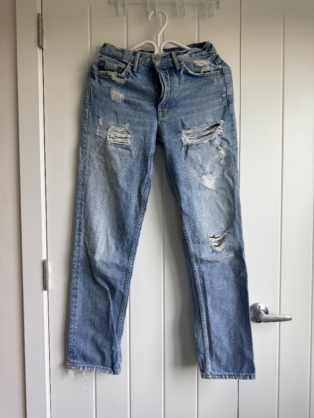 GRLFRND Helena High Rise Distressed Straight Jean in Ramones - Size 26